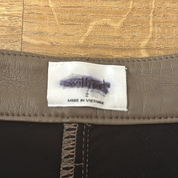 aritzia melina pant - Picture 4 of 7